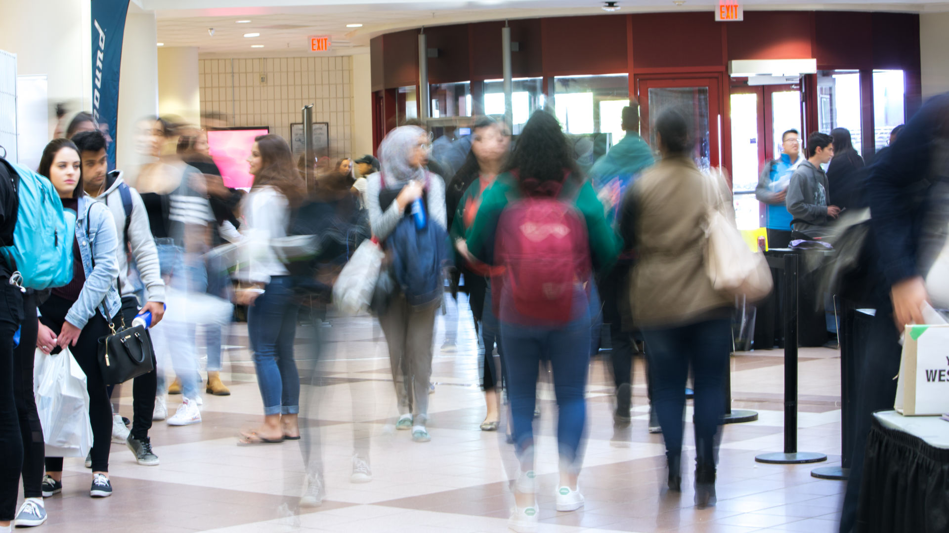 Students in transition (Photo)